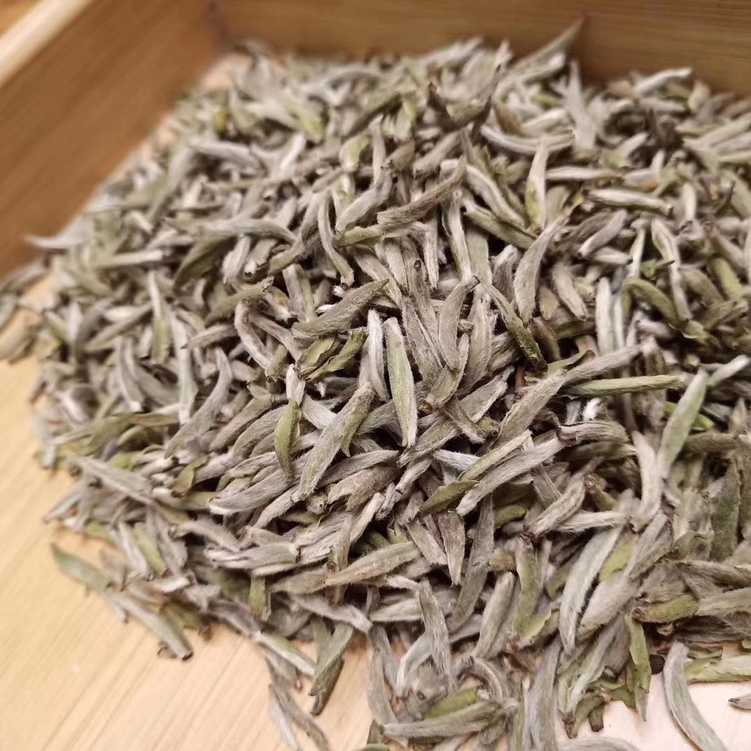 揭秘贵州顶级茶叶价格：从产地到市场的价值解析(图1)