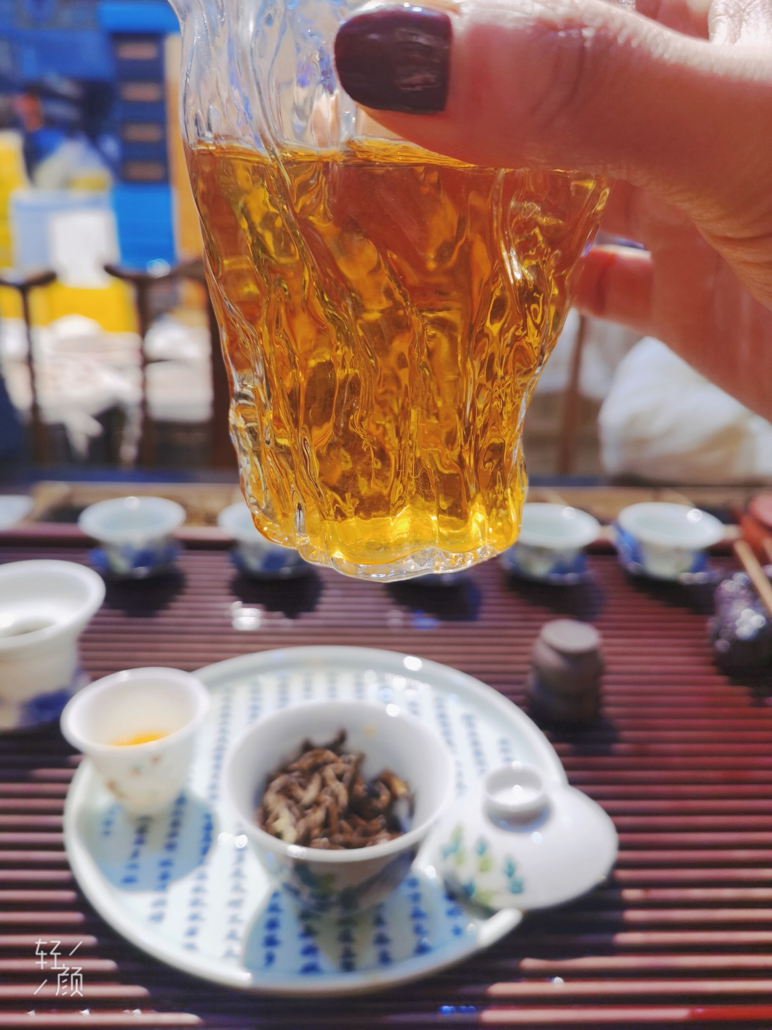福建茶叶之冠：探秘武夷山岩茶的独特魅力与制作工艺(图1)