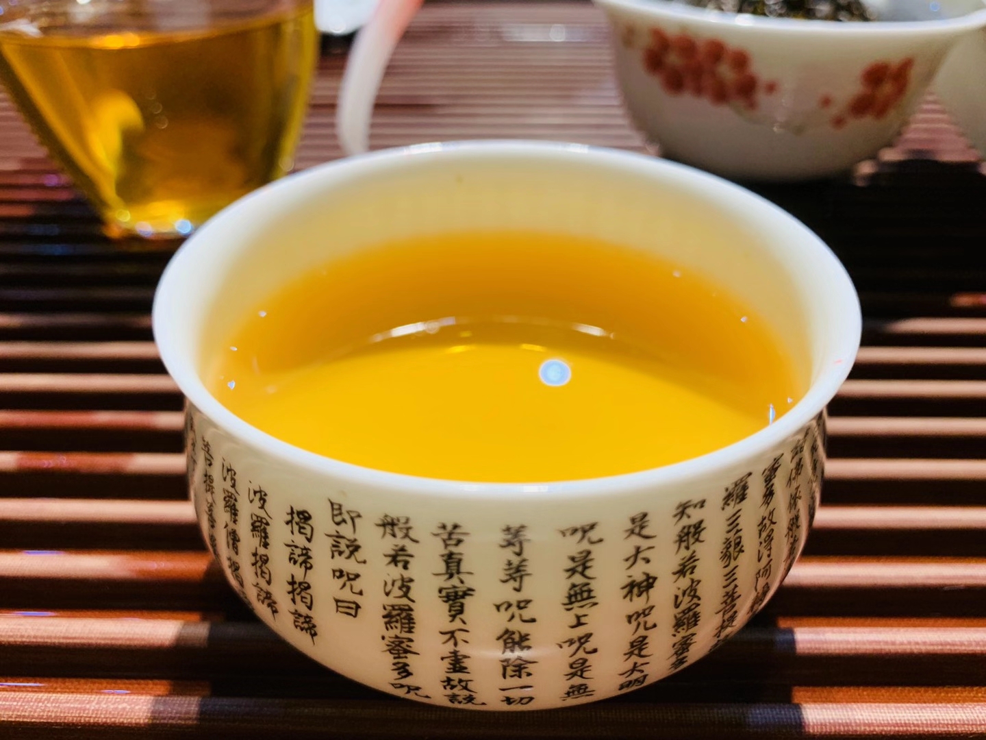 探索茶叶世界：顶级茶叶网站推荐与购买指南(图1)