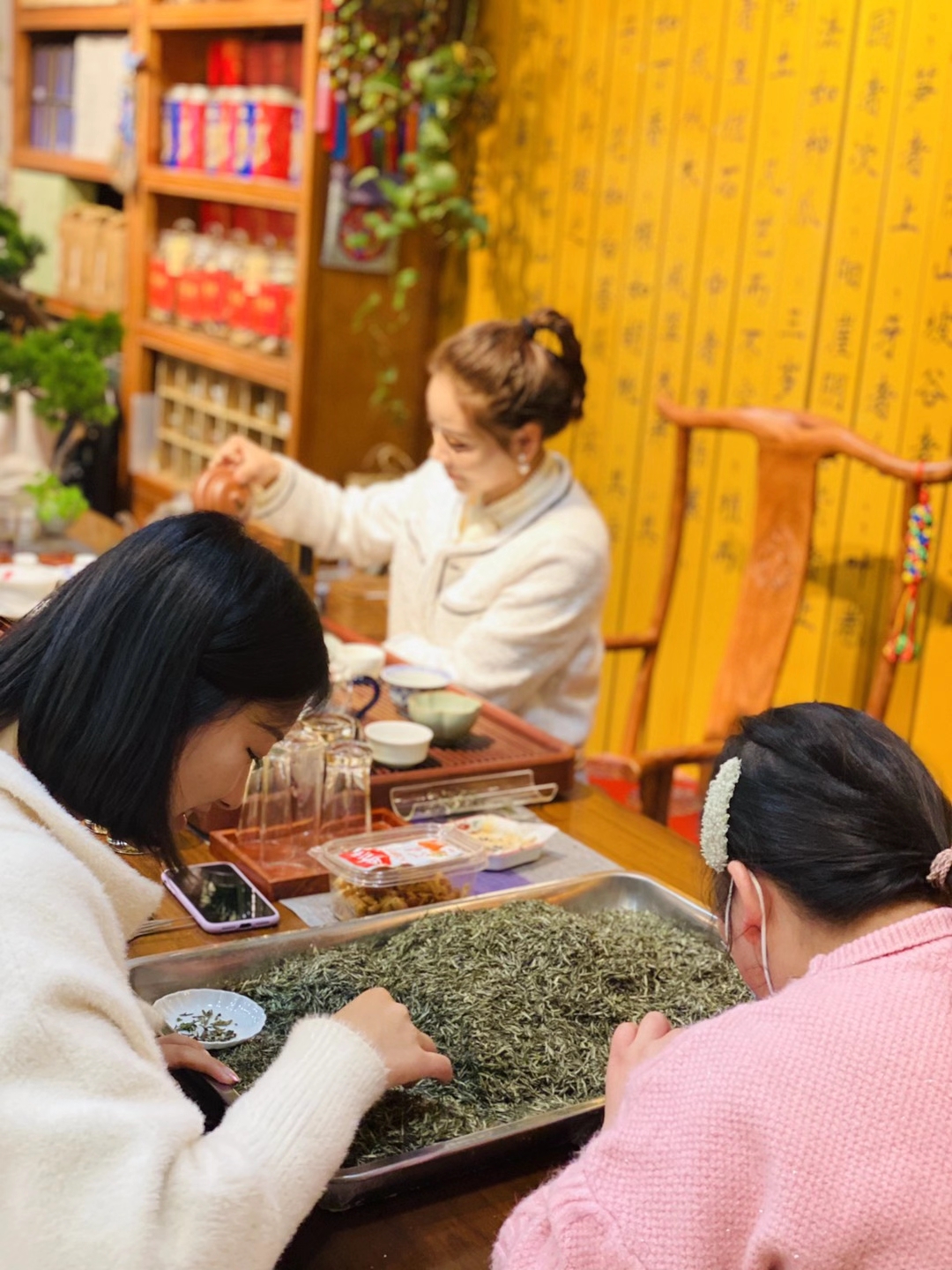 四溢茶香背后的秘密：揭秘茶叶价格的决定因素(图1)