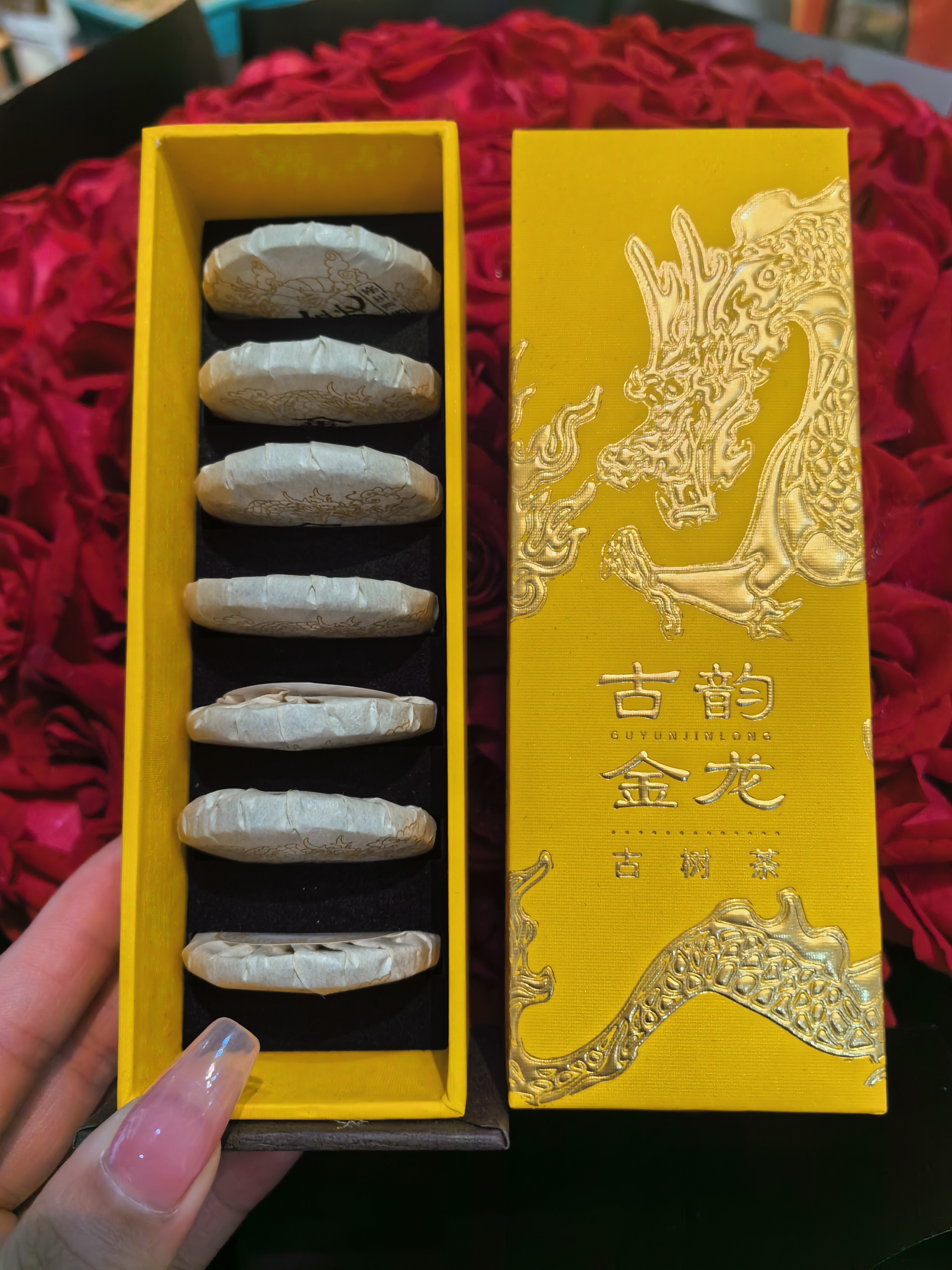 湖南茶叶市场深度解析：从安化黑茶到君山银针，探索湘茶的独特魅力(图1)