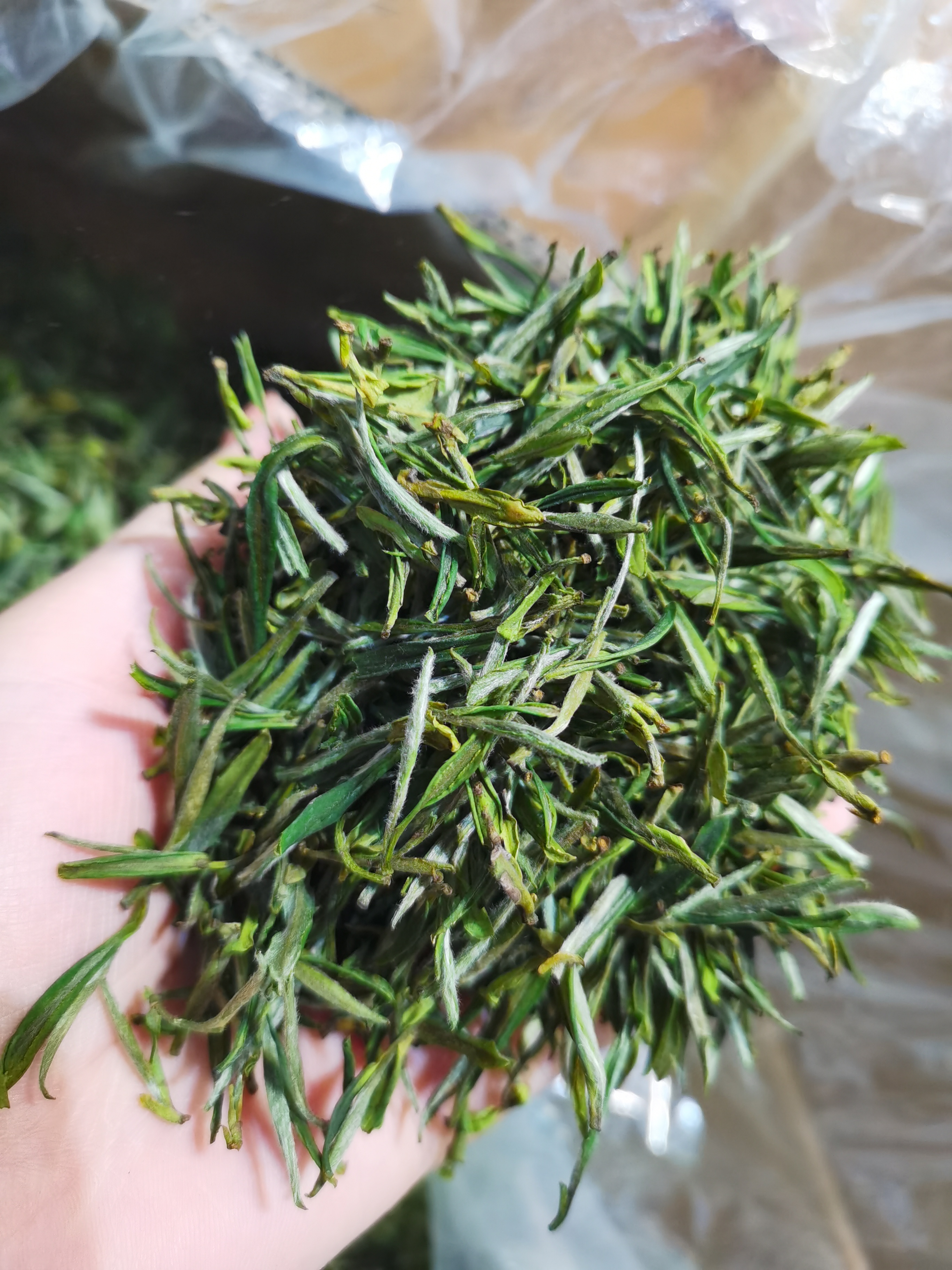 武夷岩茶的传奇：探秘大红袍与正山小种的独特魅力(图1)