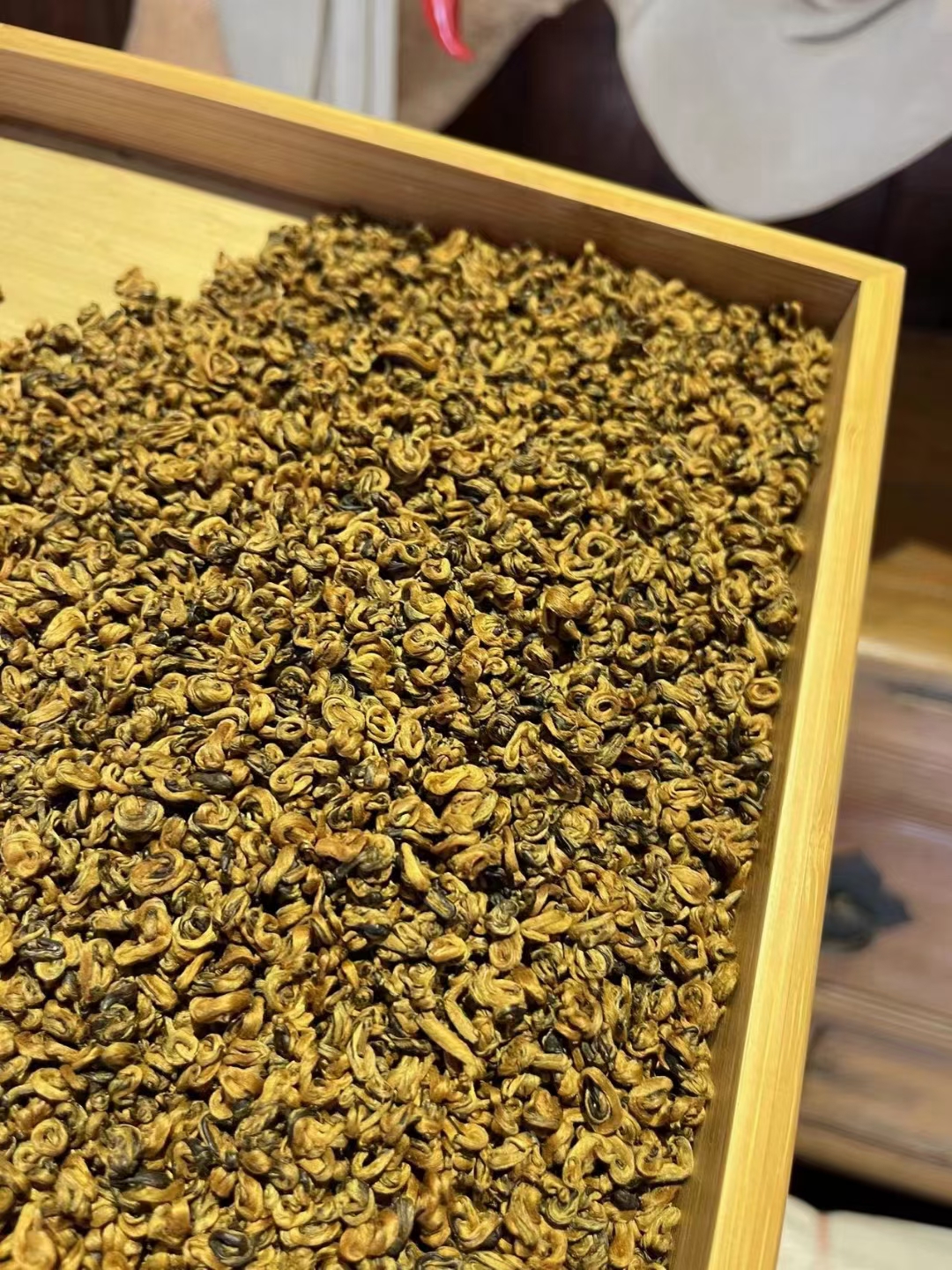 玫瑰花茶探秘：纯花茶还是含茶叶？一文解析其成分与功效(图1)
