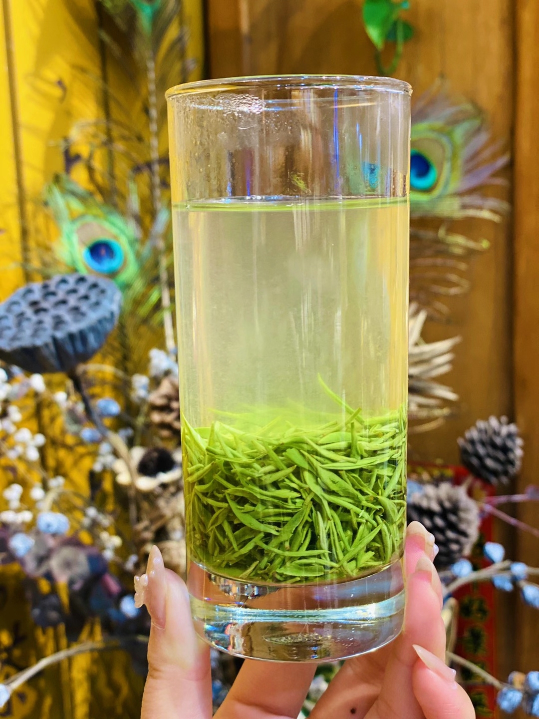 雀舌茶探秘：揭秘中国顶级绿茶的独特产地与制作工艺(图1)