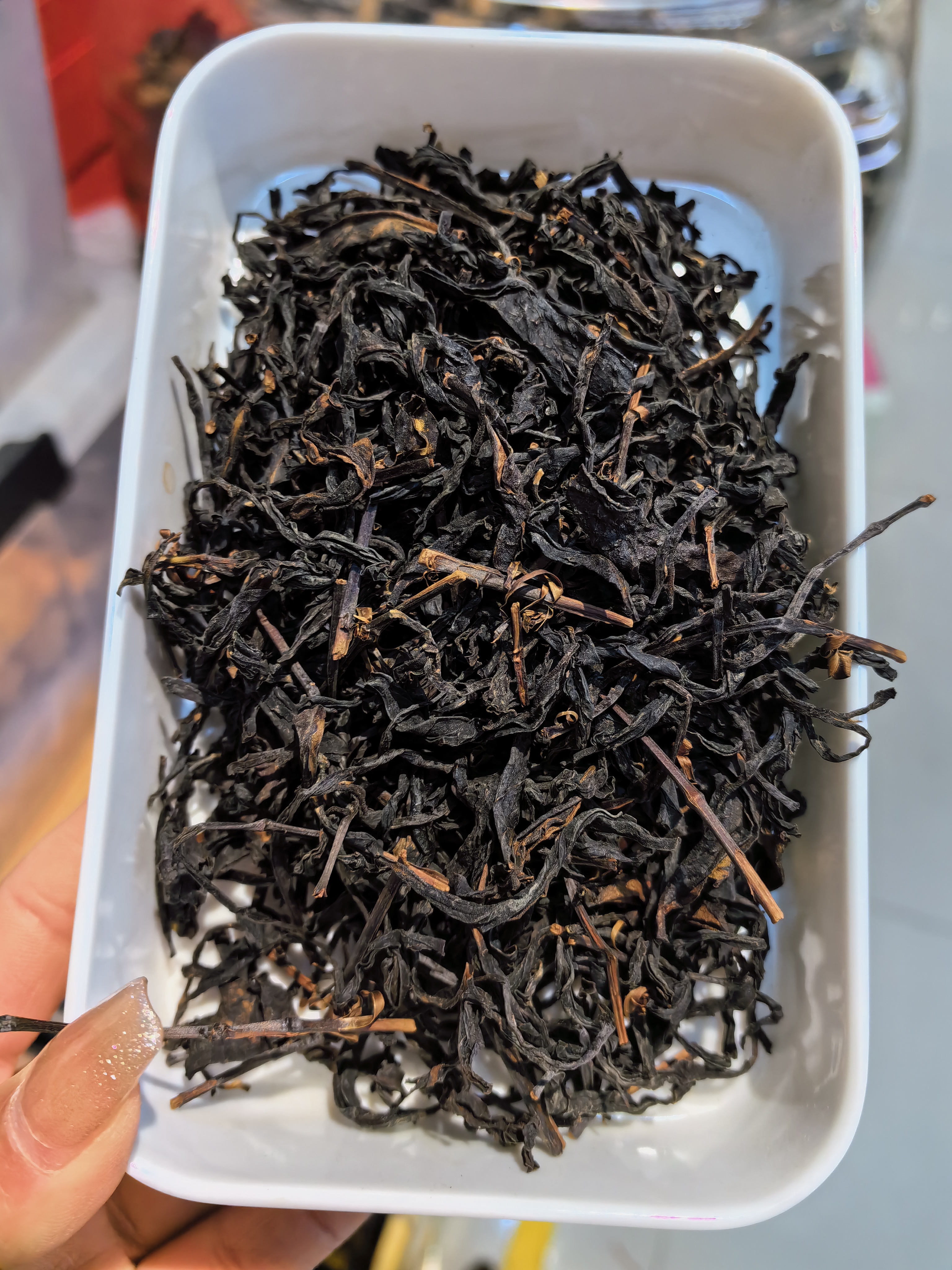 感冒期间饮茶指南：科学解析茶叶对感冒的影响与适宜选择(图1)