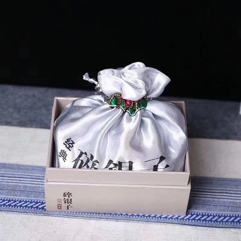 安溪铁观音：探秘千年茶乡的独特韵味与冲泡艺术(图1)