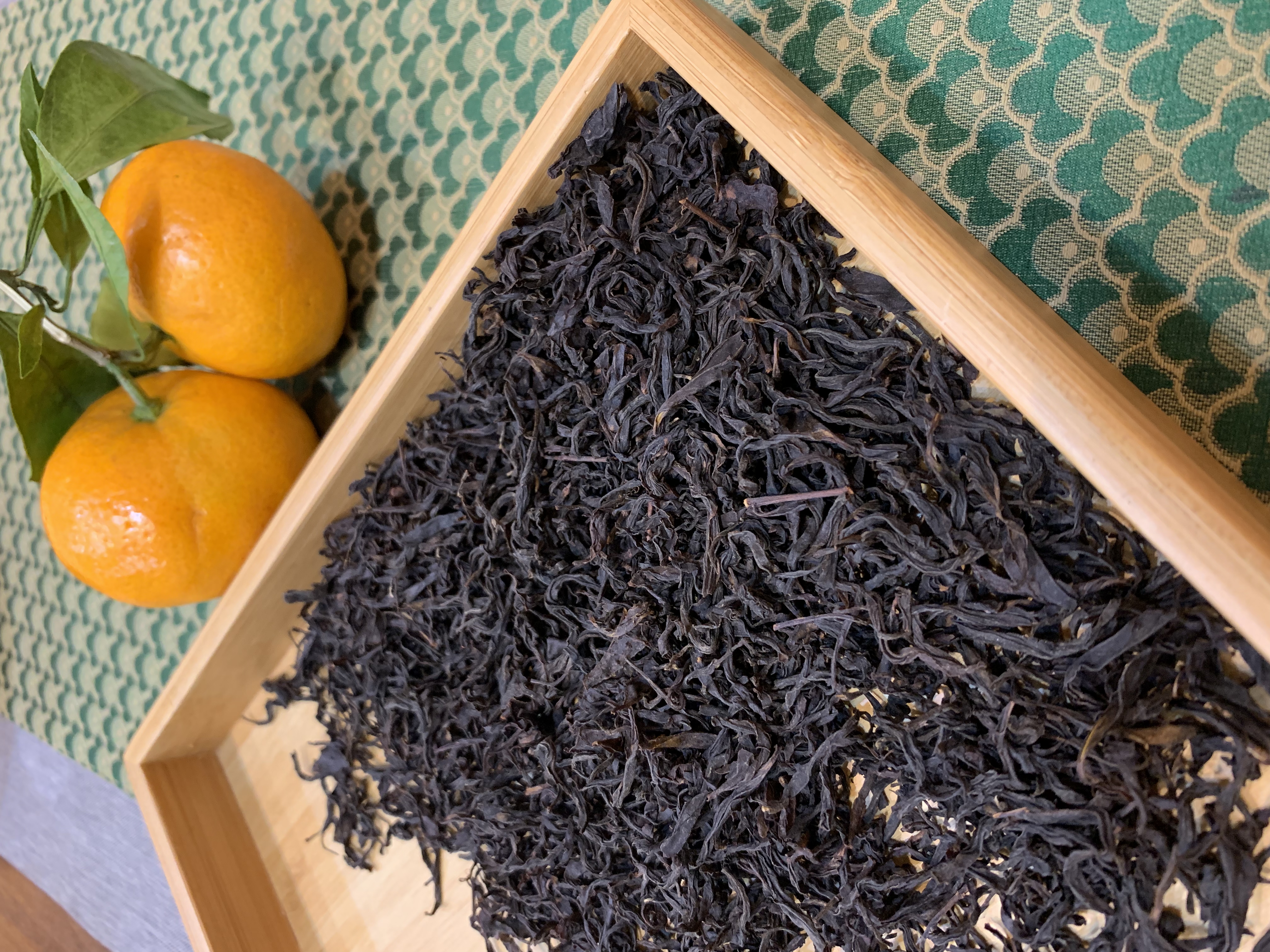 冰岛茶的独特魅力：探索北极圈内的珍稀茶叶(图1)