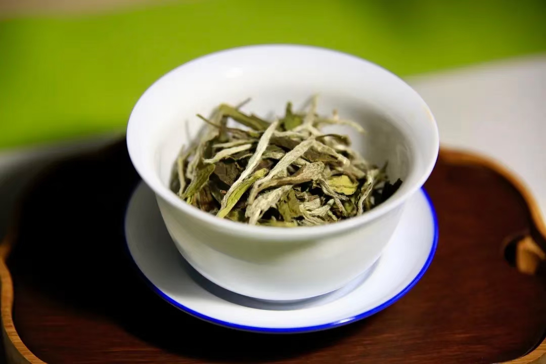 容香茶叶的独特魅力：探索其制作工艺与品鉴技巧(图1)