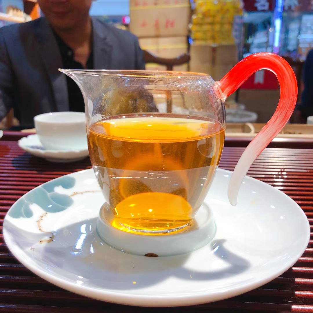 揭秘茶叶高温滚筒工艺：如何提升茶叶品质与风味的科学解析(图1)