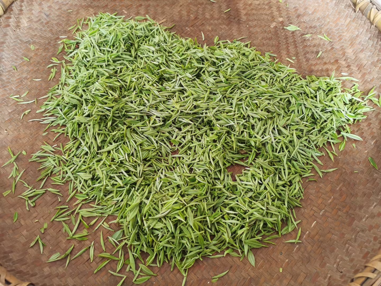 大成春茶叶：揭秘顶级普洱茶的独特韵味与制作工艺(图1)