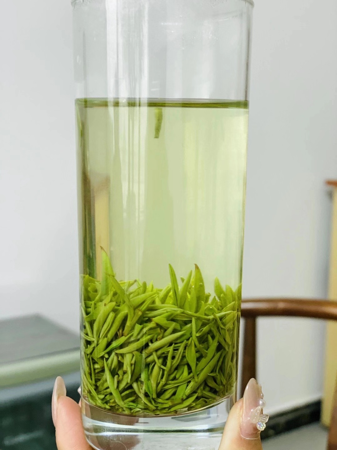 揭秘白粉冒充茶叶的真相：如何辨别与防范(图1)