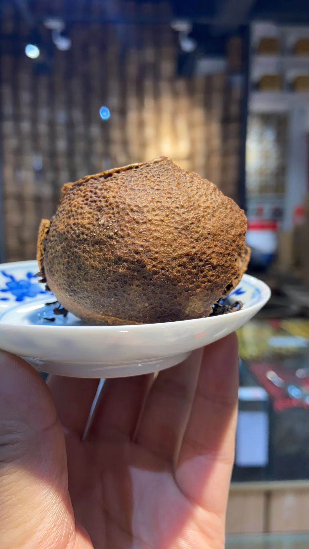 黄金包装茶叶：奢华与品质的完美结合，揭秘高端茶叶的独特魅力(图1)
