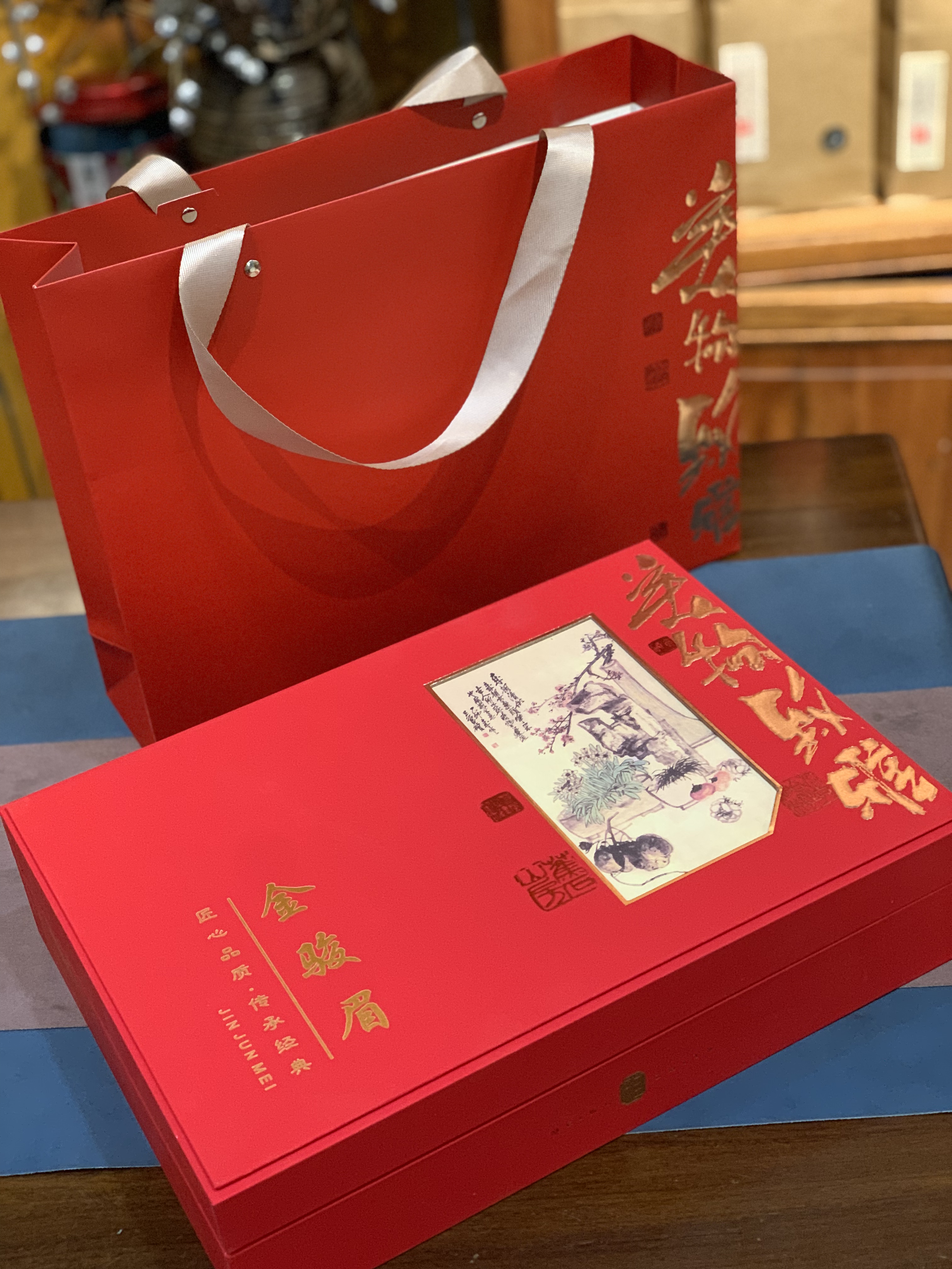 臻浠茶叶：揭秘顶级茶叶的独特制作工艺与品鉴技巧(图1)