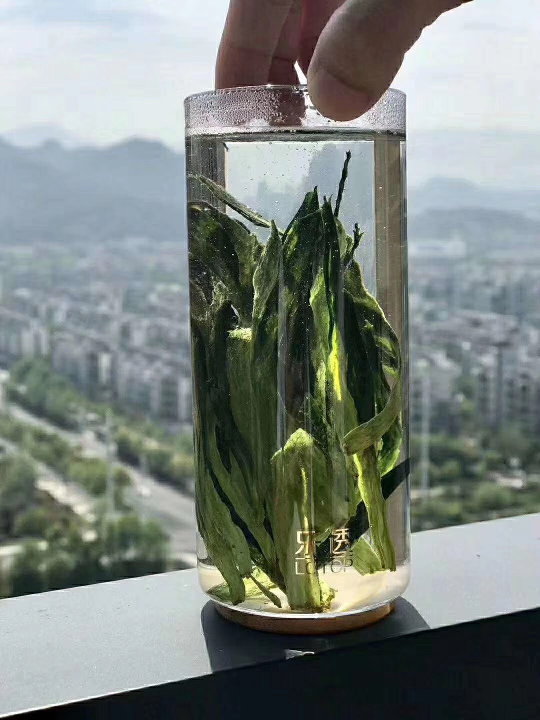 揭秘茶叶市场乱象：如何辨别真假茶叶与选购技巧(图1)