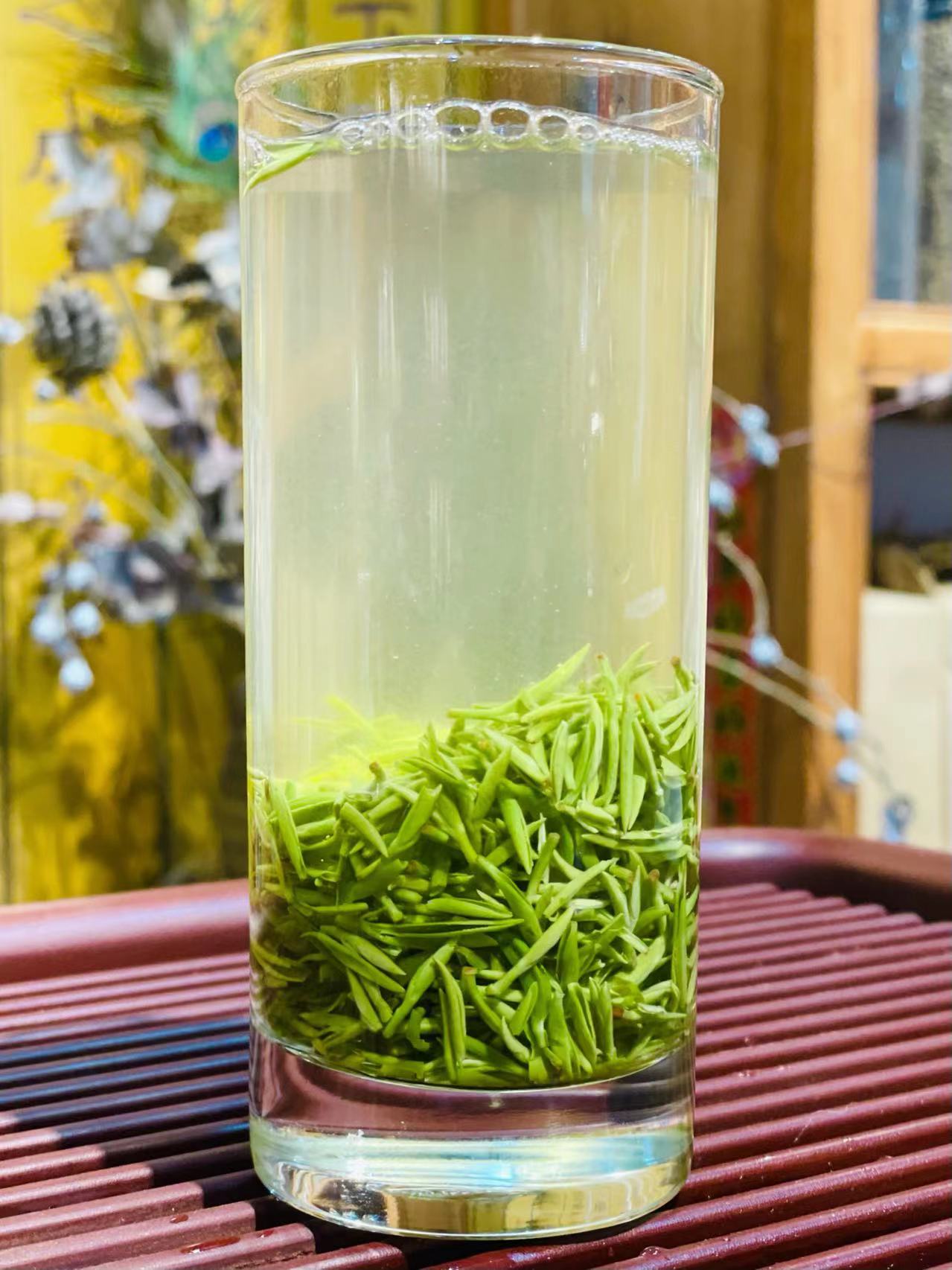 云南清雅茶叶探秘：从高山茶园到精致茶艺的全方位解析(图1)