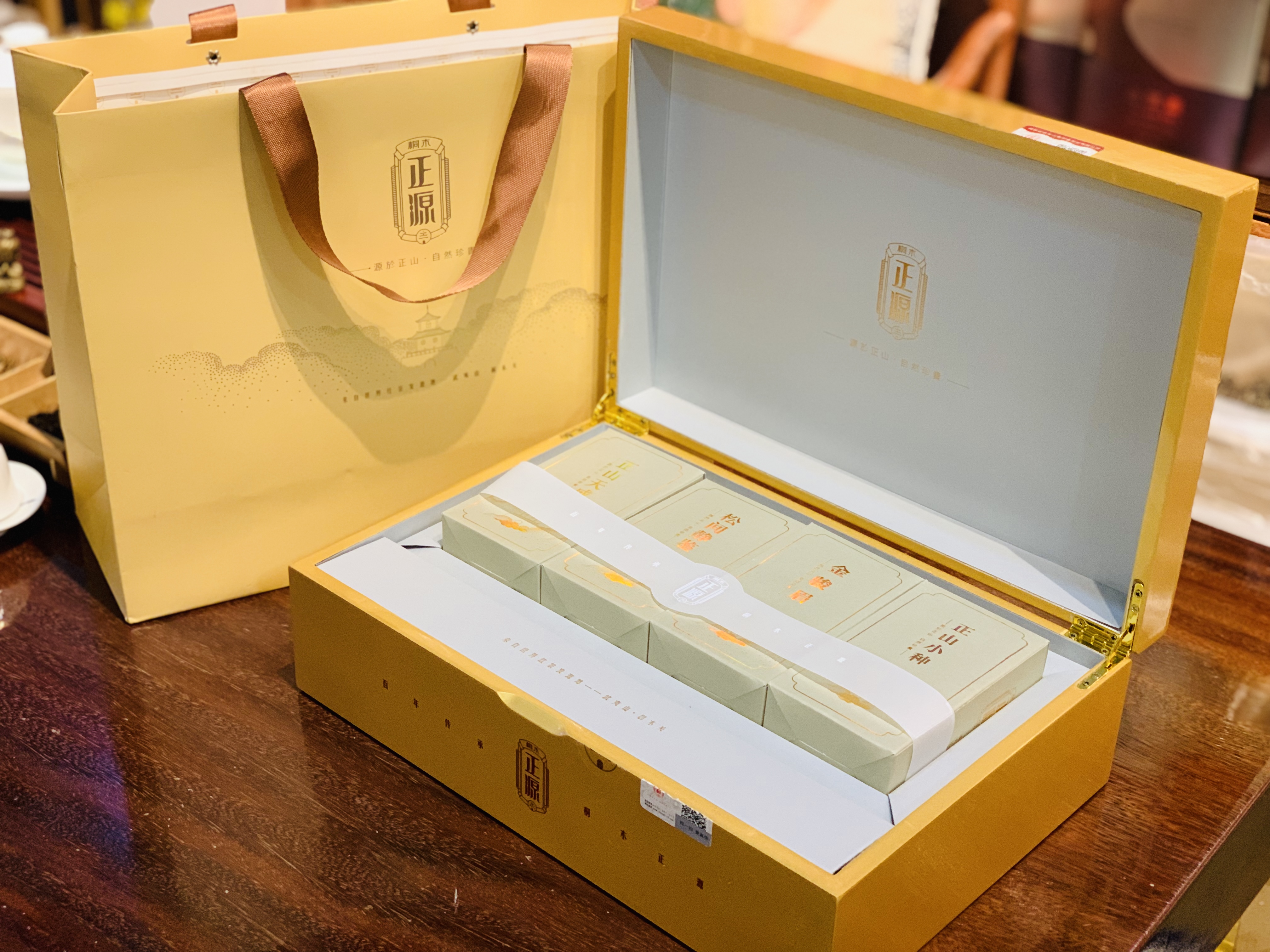 石佛洞茶叶探秘：从古法工艺到独特风味，全面解析其独特魅力(图1)
