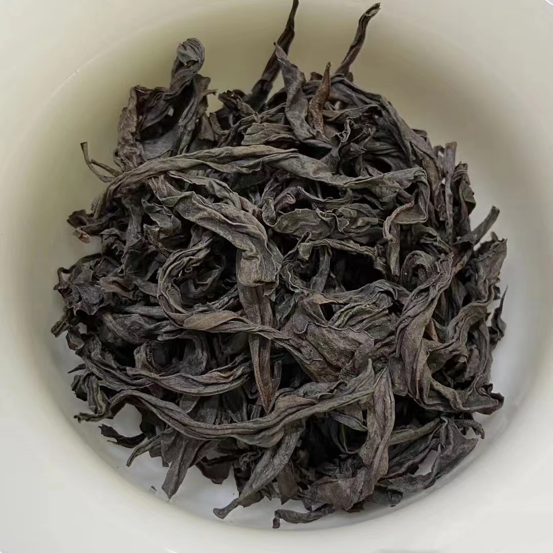 茶叶中的神奇成分：揭秘茶多酚、咖啡因与健康的关系(图1)