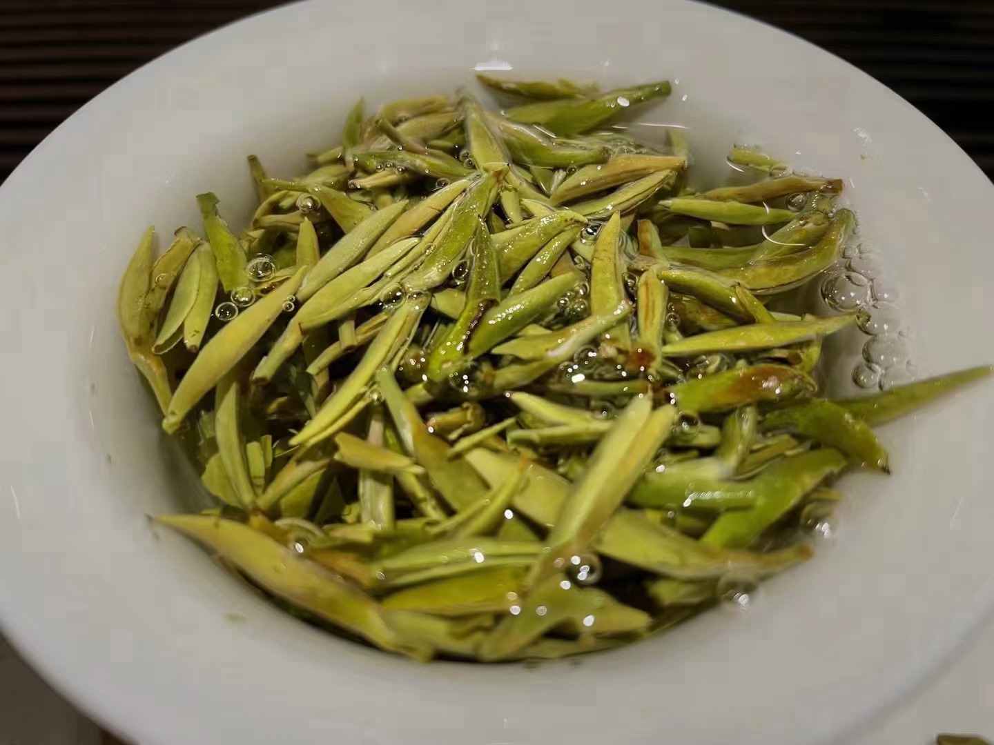 中端茶叶市场解析：如何挑选性价比高的优质茶叶(图1)
