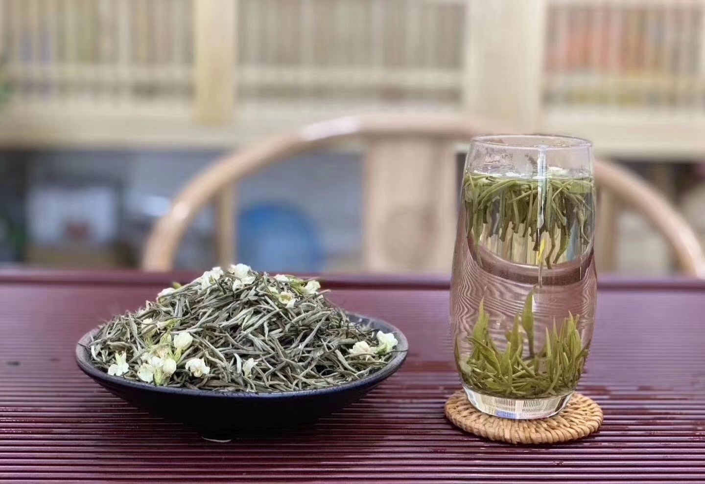 乌龙茶的独特魅力：探秘其制作工艺与品鉴技巧(图1)