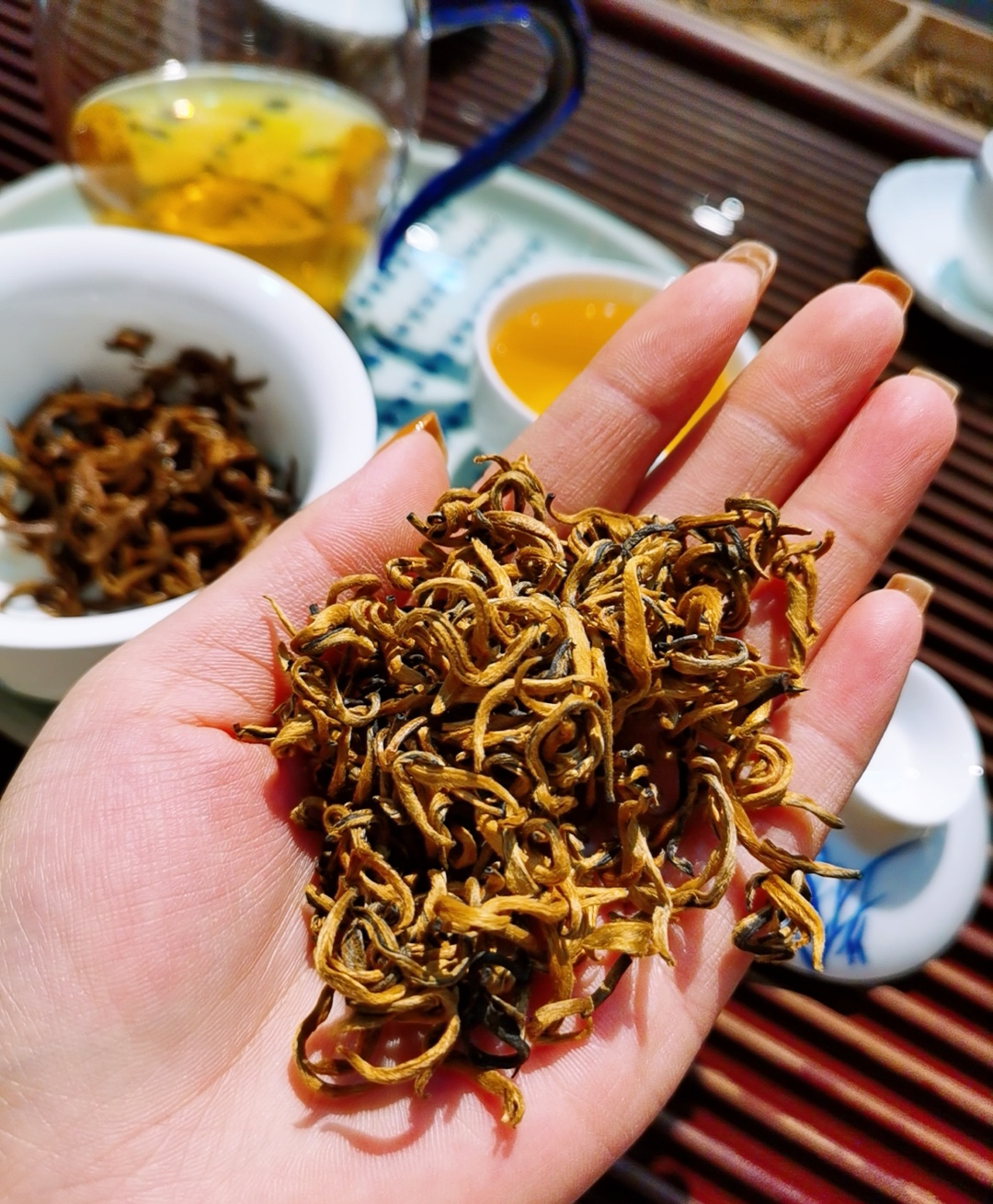青花韵茶叶的故乡探秘：揭秘其独特产地的自然与人文魅力(图1)